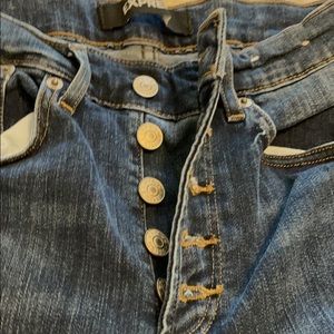 Never worn- Women’s Express Jeans